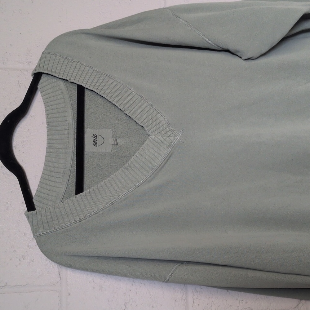 Aerie’s Down-To-Earth V-Neck Sweatshirt, Oversized, Size Large - Picture 4 of 6